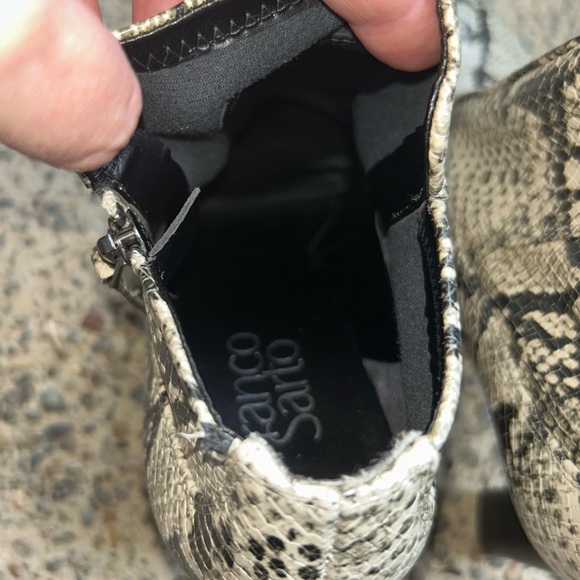 Boss Babe, FRANCO SARTO, snake heeled booties!! - Picture 11 of 12